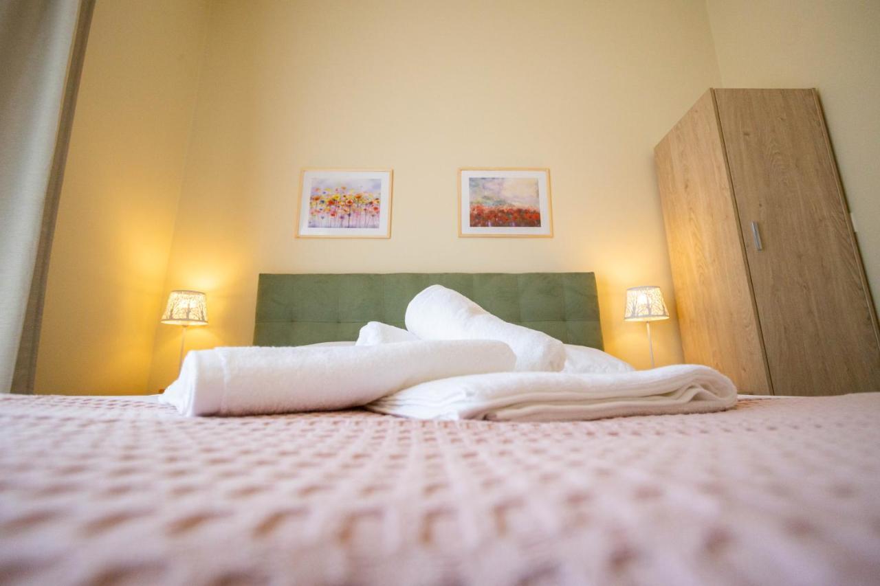 Varkes Suites 1 نيا بوتيدايا المظهر الخارجي الصورة