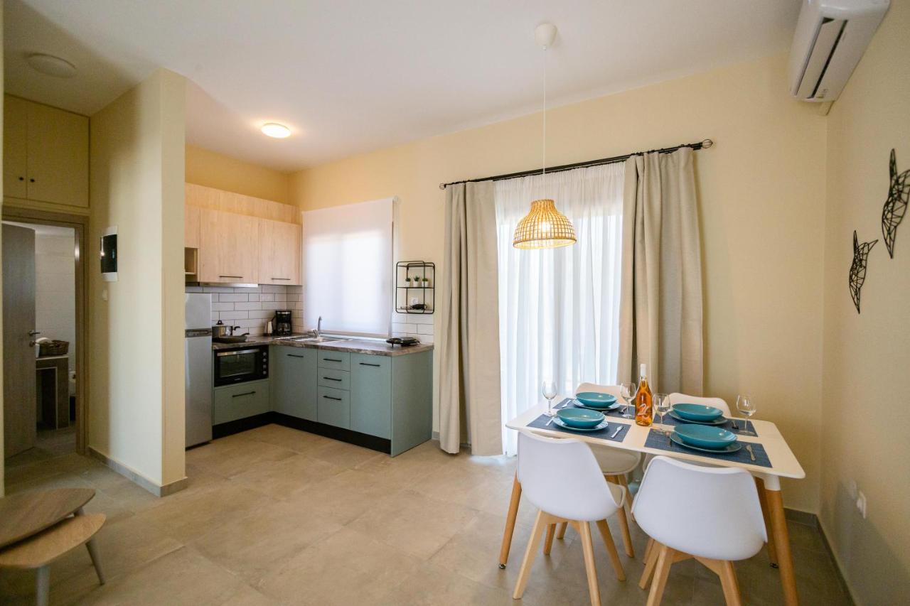 Varkes Suites 1 نيا بوتيدايا المظهر الخارجي الصورة