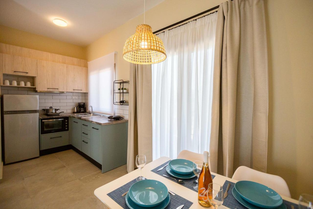 Varkes Suites 1 نيا بوتيدايا المظهر الخارجي الصورة