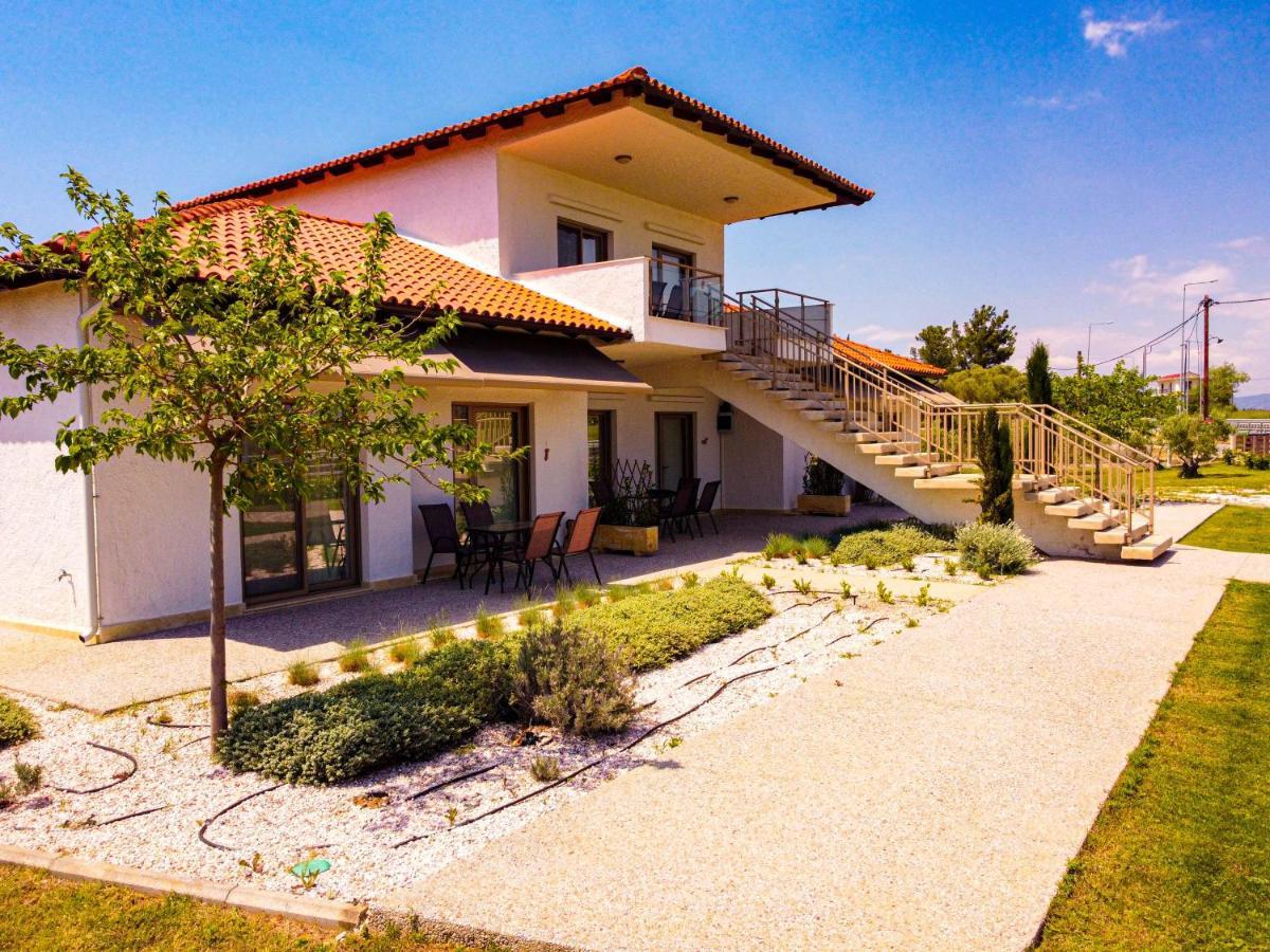 Varkes Suites 1 نيا بوتيدايا المظهر الخارجي الصورة